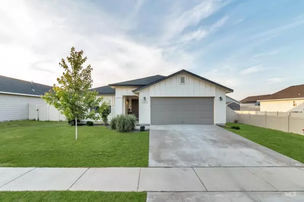 8350 E Mourtan Street, Nampa, ID 83687