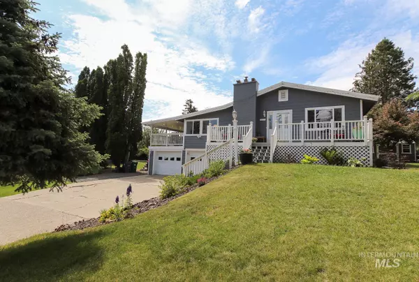 Moscow, ID 83843,1279 Highland Drive