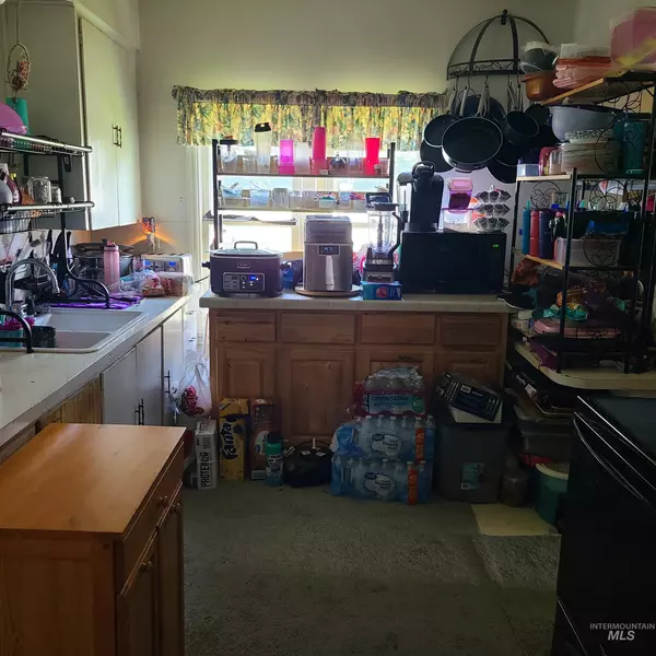 Weiser, ID 83672,425 E Liberty