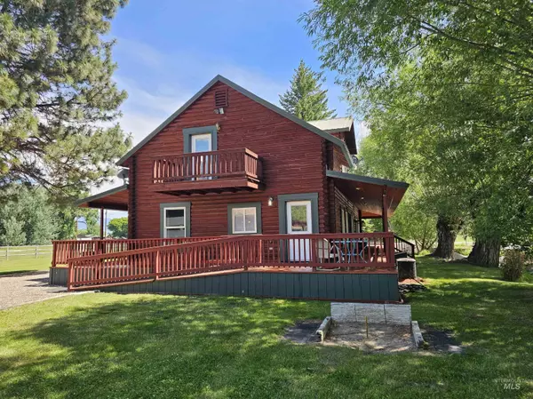 Salmon, ID 83467,121 S Saint Charles Rd