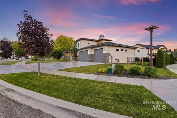 Eagle, ID 83616,4921 W Eagle Landing Ct