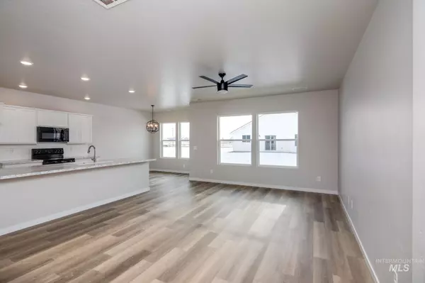 Nampa, ID 83687,7464 E Merganser Dr