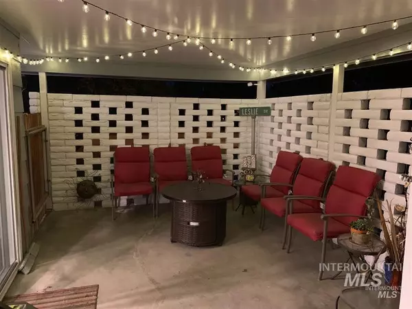 Boise, ID 83709,453 S White Cloud Dr