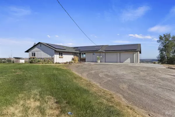 Buhl, ID 83316-5106,1194 E 4375 N