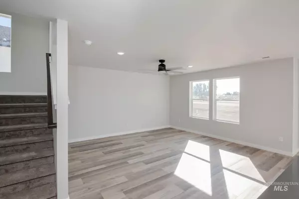 Meridian, ID 83646,6039 W Mikonos St