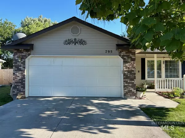 Mountain Home, ID 83647,795 W 9th S