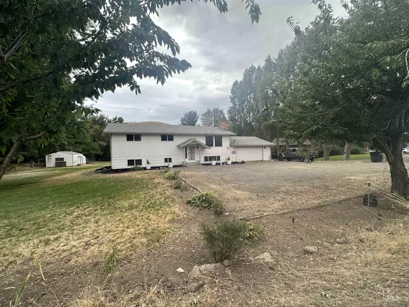 386 E Highway 12, Pomeroy, WA 99347