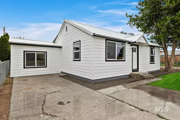 New Plymouth, ID 83655,6220 James St