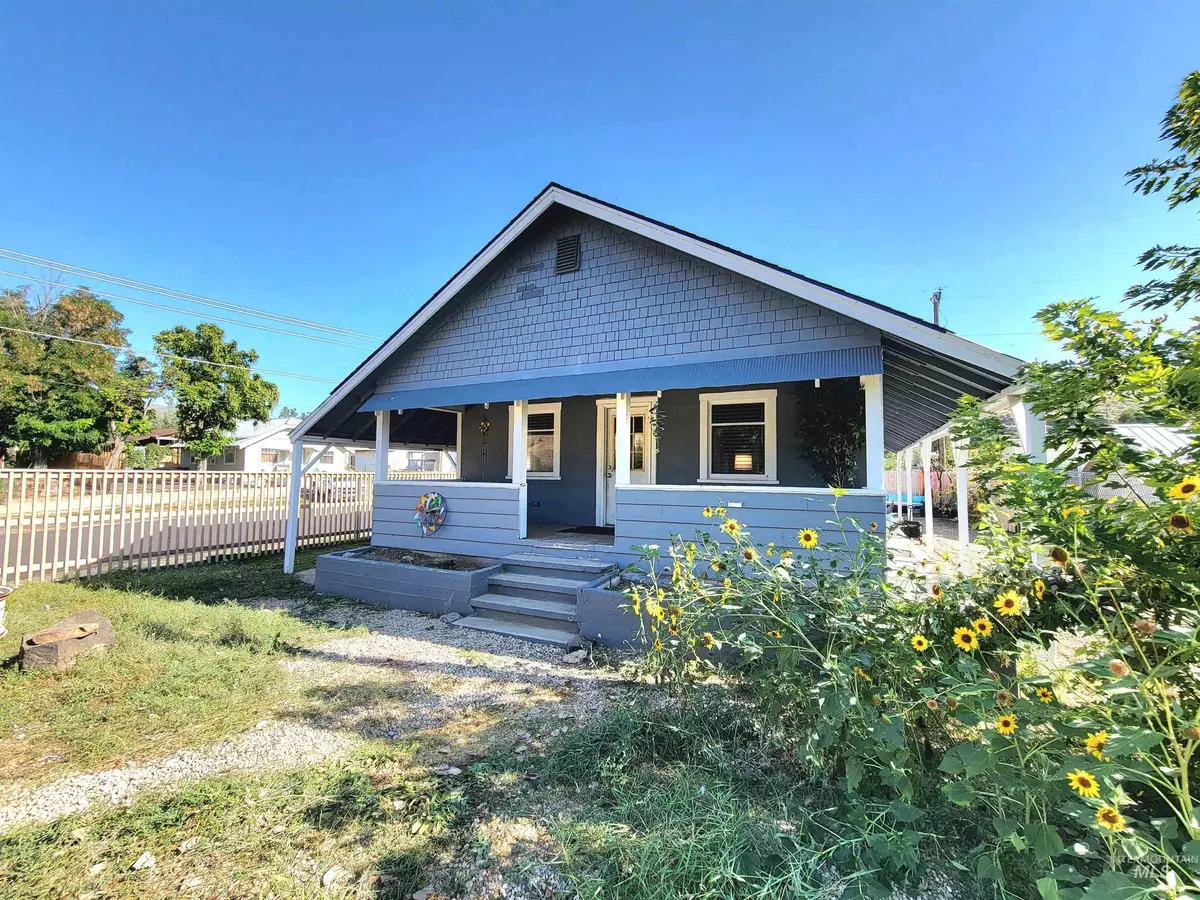 Huntington, OR 97907,90 E Jefferson St