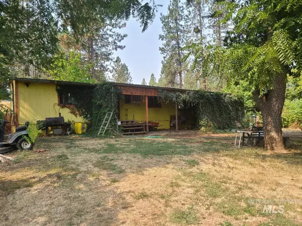 12336 Indio Ave, Orofino, ID 83544