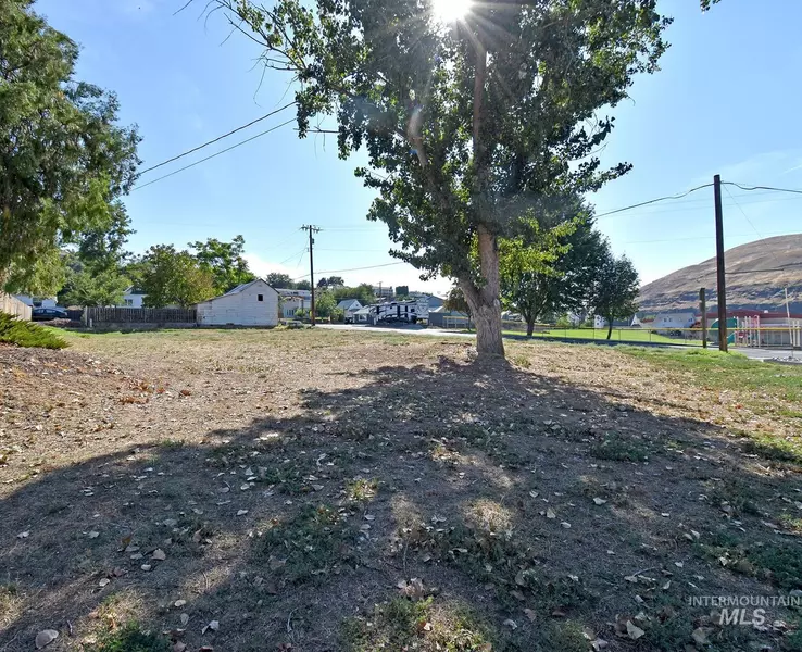 504 1st Street, Asotin, WA 99402