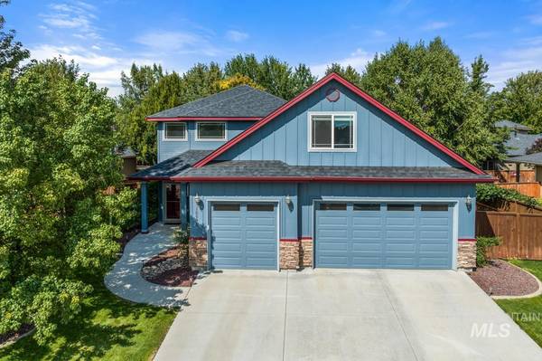 10090 W Arrowleaf Ct, Star, ID 83669