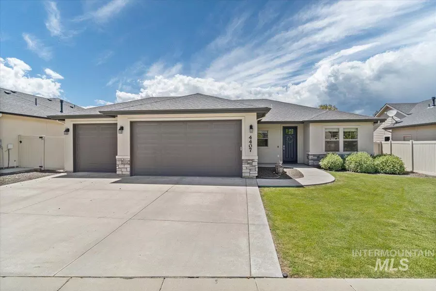 4407 S Lava Springs Loop, Nampa, ID 83686