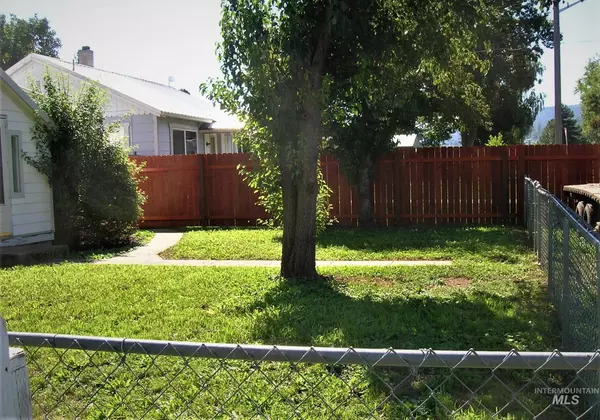 Kamiah, ID 83536,515 Oak Street