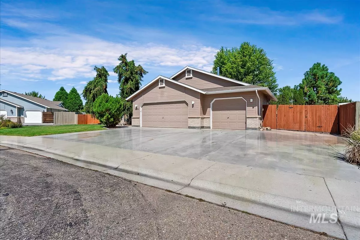 Boise, ID 83709,12112 W Spring River Ct