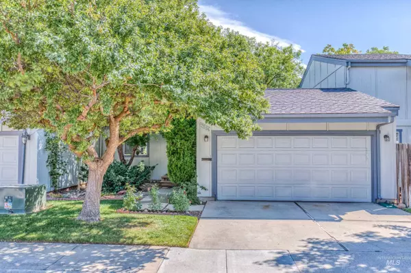 2534 N Westminster Ln, Boise, ID 83704-5854