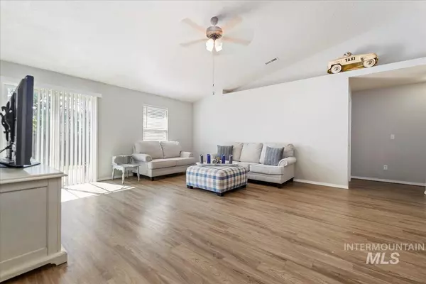 Caldwell, ID 83605-8065,3422 Vistapark Dr