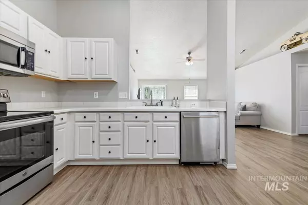 Caldwell, ID 83605-8065,3422 Vistapark Dr