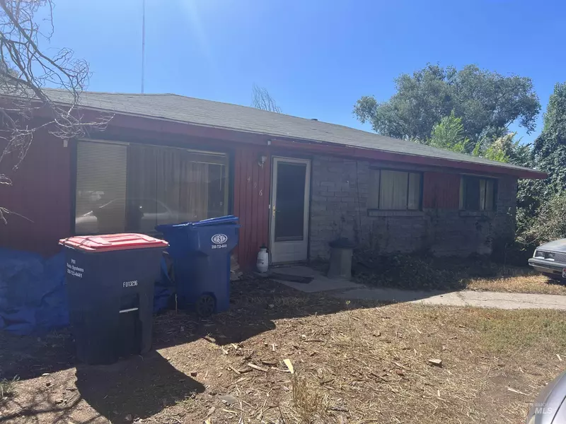 496 Highland Avenue, Twin Falls, ID 83301