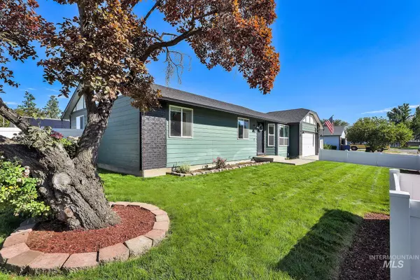 Boise, ID 83704,1182 N Iris Ave