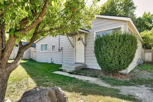 Kuna, ID 83634,321 W Boise St