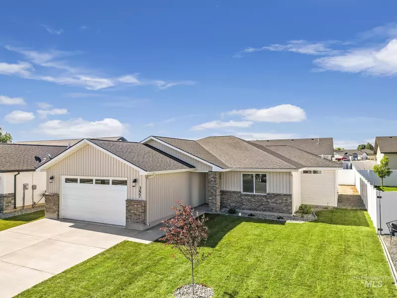 357 Oriole Ave, Twin Falls, ID 83301
