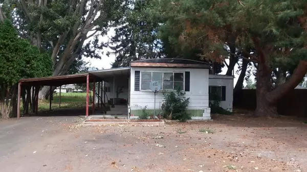 1016 E 2700 S, Hagerman, ID 83332