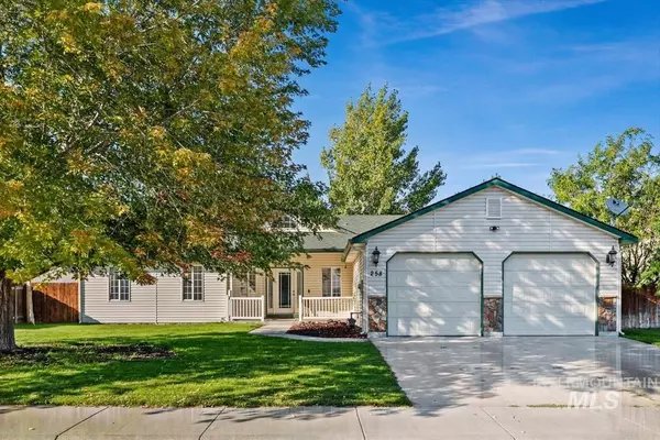 258 NE Domingo, Mountain Home, ID 83647