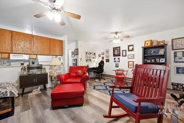 Filer, ID 83328,509 Union Ave