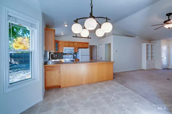 Boise, ID 83709,9749 W Leo Dr