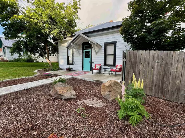 Nezperce, ID 83543,203 Oak Street