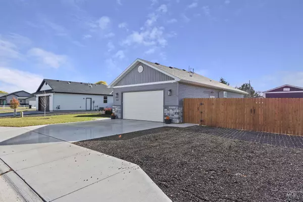 Buhl, ID 83316,643 Old Farm Rd