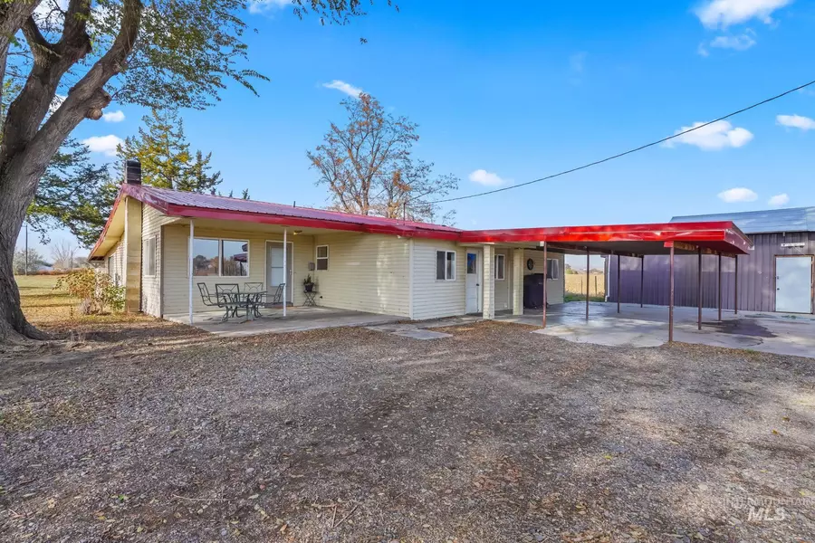 1582 Nevada Ditch Lane, Vale, OR 97918-0000