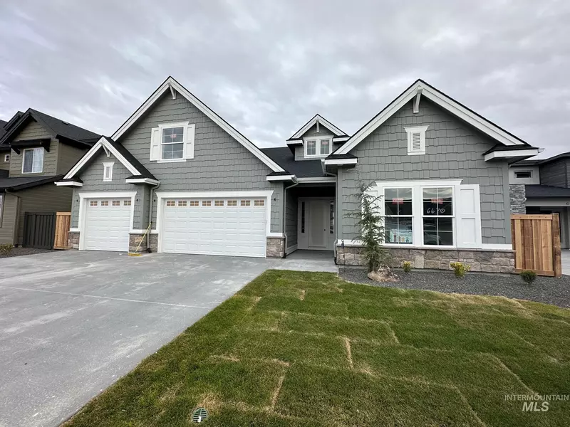 4514 W Durango Dr, Meridian, ID 83646