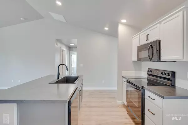 Nampa, ID 83687,306 S Bangor Way