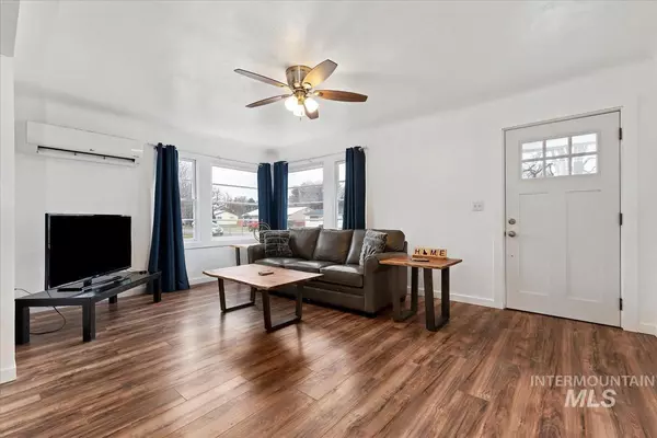 Weiser, ID 83672-1536,1306 W 4th St