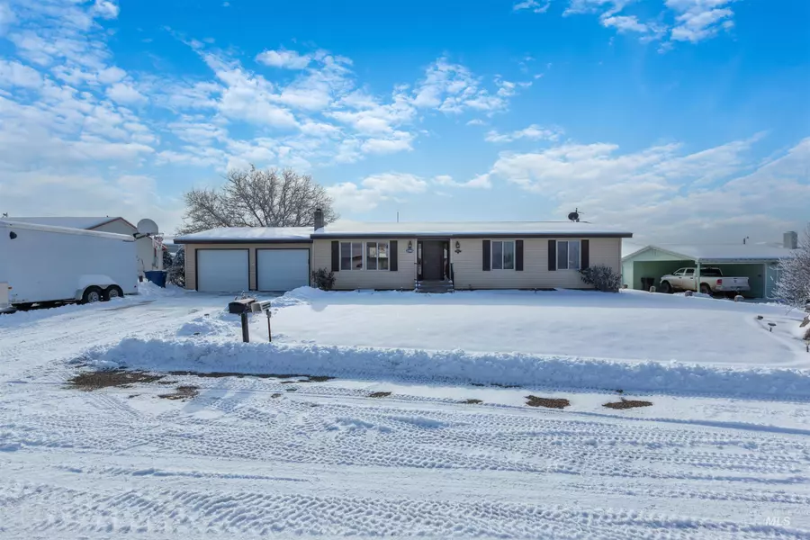 29051 Apple Way, Parma, ID 83660