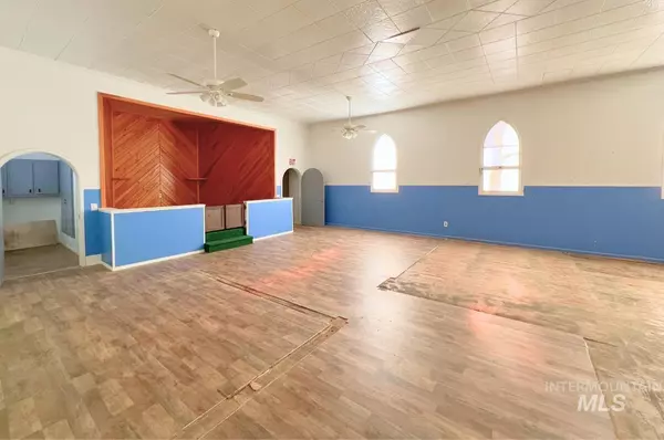 Wendell, ID 83355,197 Second Avenue W