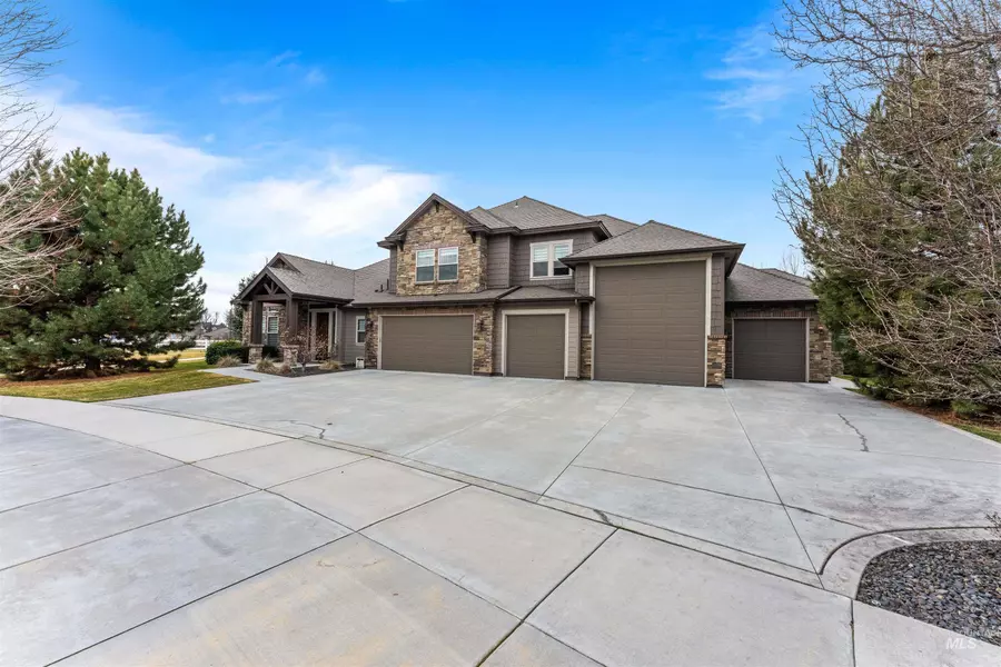 1733 N Big Canyon Ave, Eagle, ID 83616