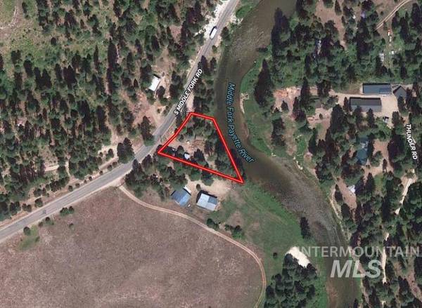 865 Middlefork Rd, Garden Valley, ID 83622