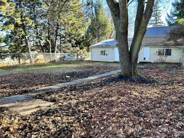 Craigmont, ID 83523,312 Mcclain St