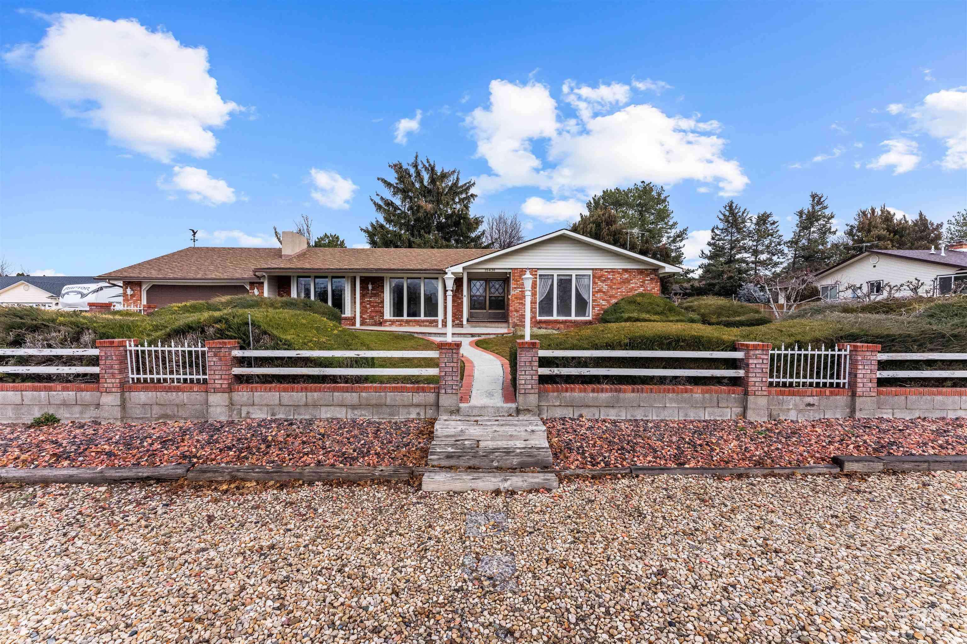 15436 Cypress St., Caldwell, ID 83607