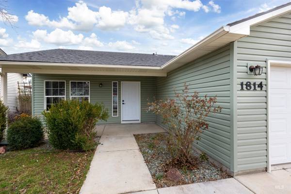 1814 N Whitewater, Boise, ID 83713