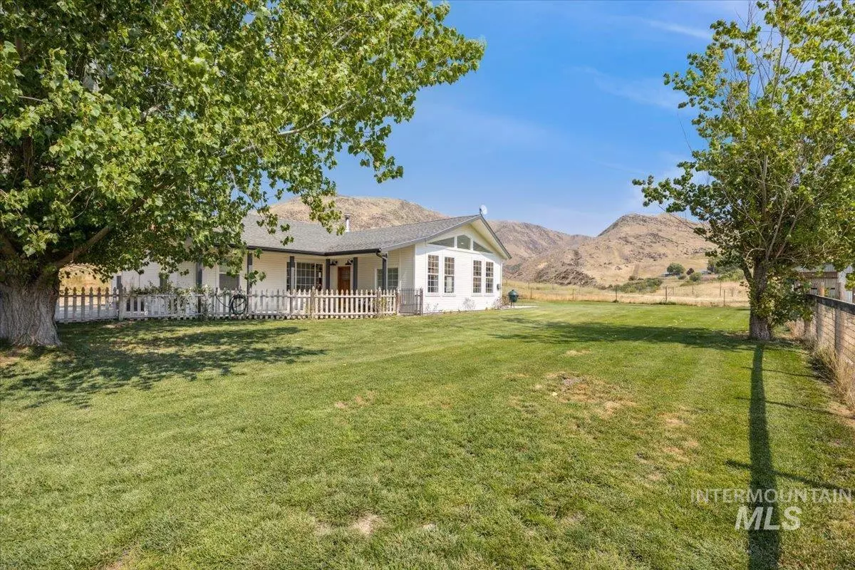 Horseshoe Bend, ID 83629,37 Quail Rd