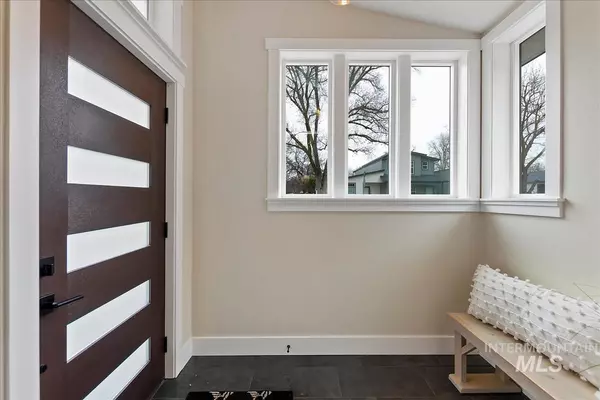 Boise, ID 83703,2395 N 32nd St.