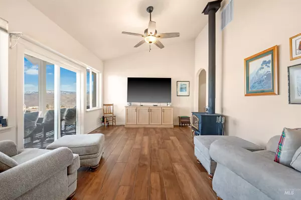 Horseshoe Bend, ID 83629,36 Sunburst Rd