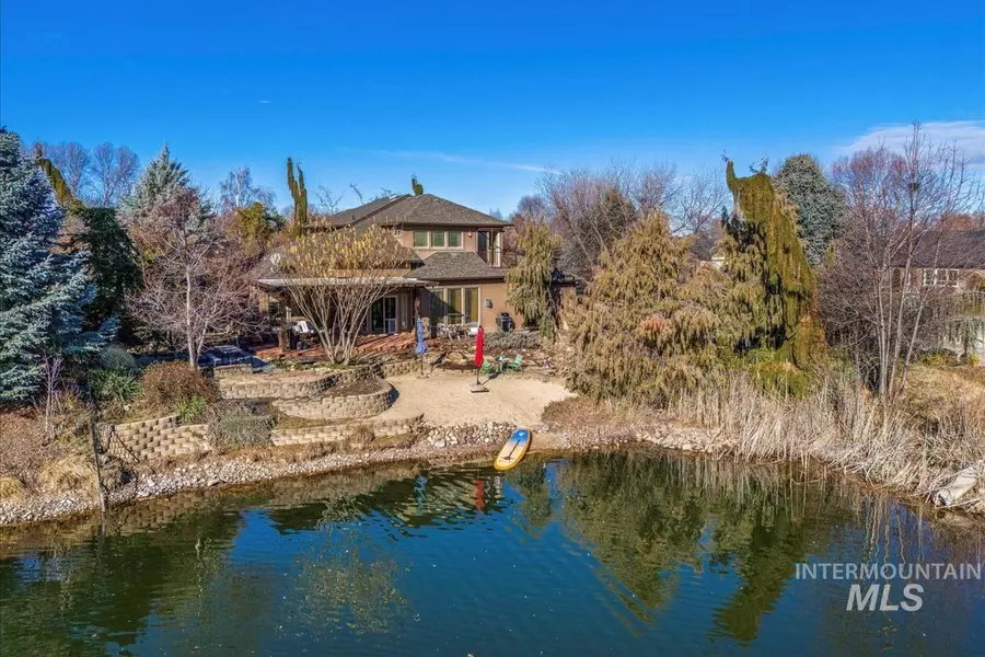 6030 N Duxbury Pier Ave, Garden City, ID 83714