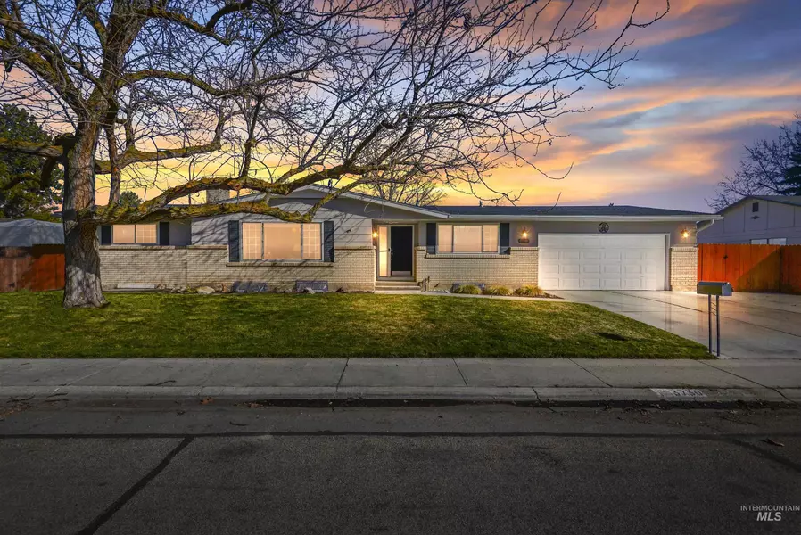 3730 N Kingswood Dr., Boise, ID 83704