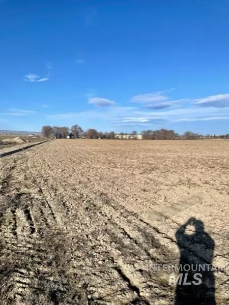 0 Chicken Dinner, Caldwell, ID 83607
