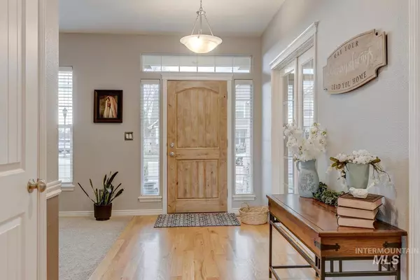 Star, ID 83669-0000,11274 W Creekbend St